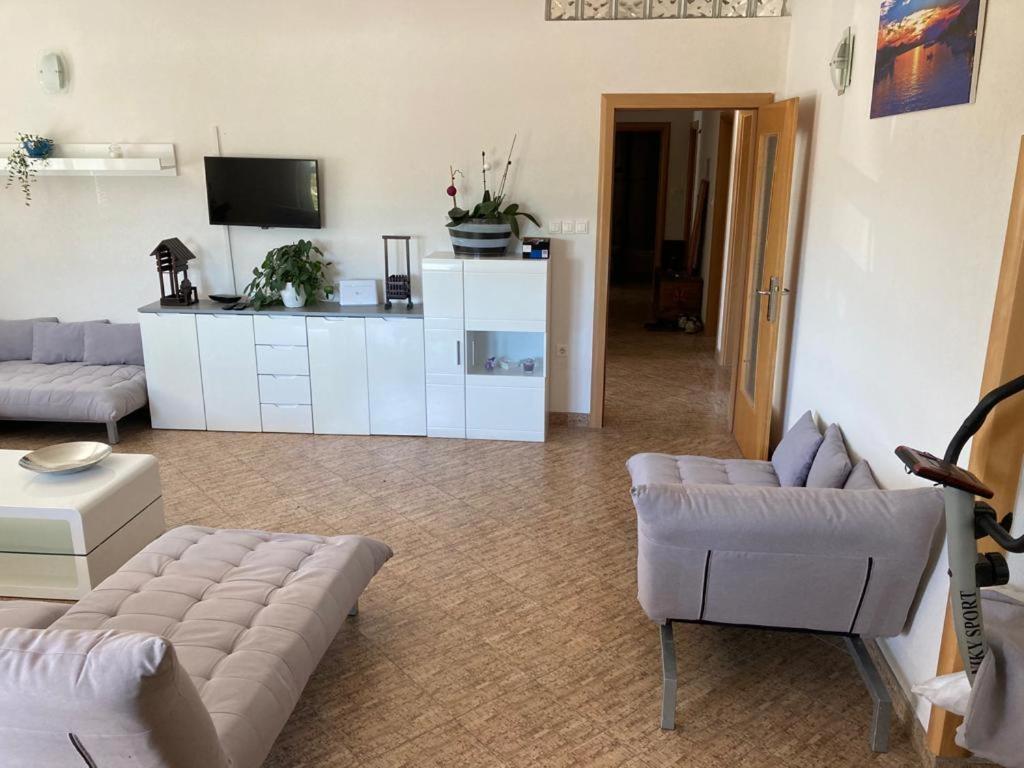 4 Bedroom Apartment In Tisno Eksteriør bilde